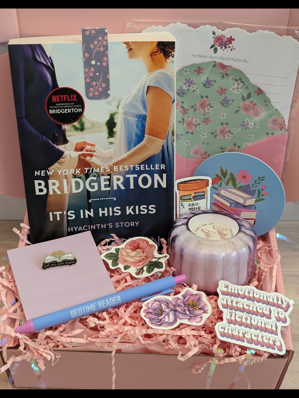 Bridgerton Gift Box with Lavender Candle and Accessories